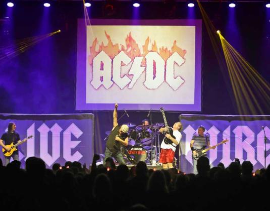 LIVE WIRE, The ULTIMATE AC/DC Experience, performs Saturday at 7:30 p.m. (photo from acdctributeband.com)
