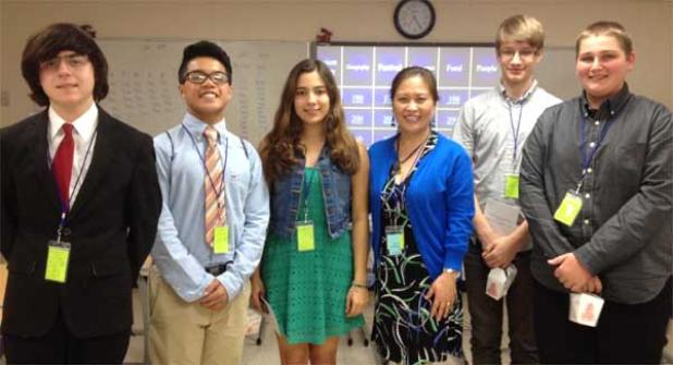 From left are James Phelan, Nick Noblejas, Catalina Bustos, teacher Yan Li, Philip Kinder and Garrett Tedde. (photo submitted)