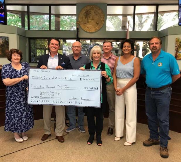 Commission member Candace Kelly, Cord Byrd, commission member Bruce Bole, Mayor Ellen Glasser, commission member Mike Waters, commission member Brittany Norris and Public Works Director Scott Williams. (photo submitted)