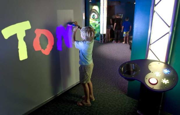Visitors can paint with light using special virtual paint brushes. (photo submitted)