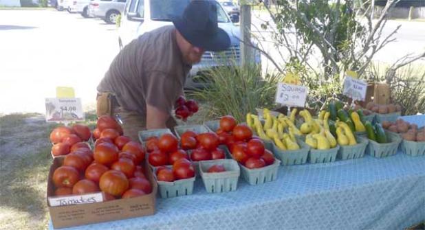 Farmer’s markets offer a wide variety of goods, ranging from fresh fruits and vegetables to handmade crafts and prepared foods. (photo by Jessica Fondo)