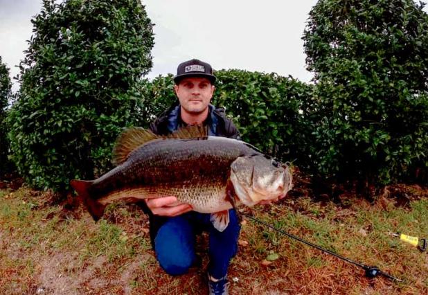 Local angler Will Vogt with a true Florida luncher. This trophy-size largemouth went 9lb 15oz on the scale. (photo submitted)